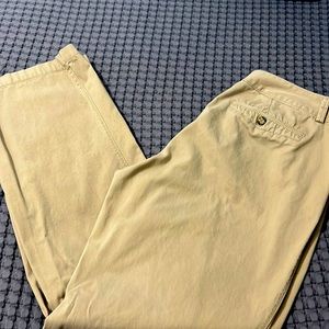 Button khaki boot cut